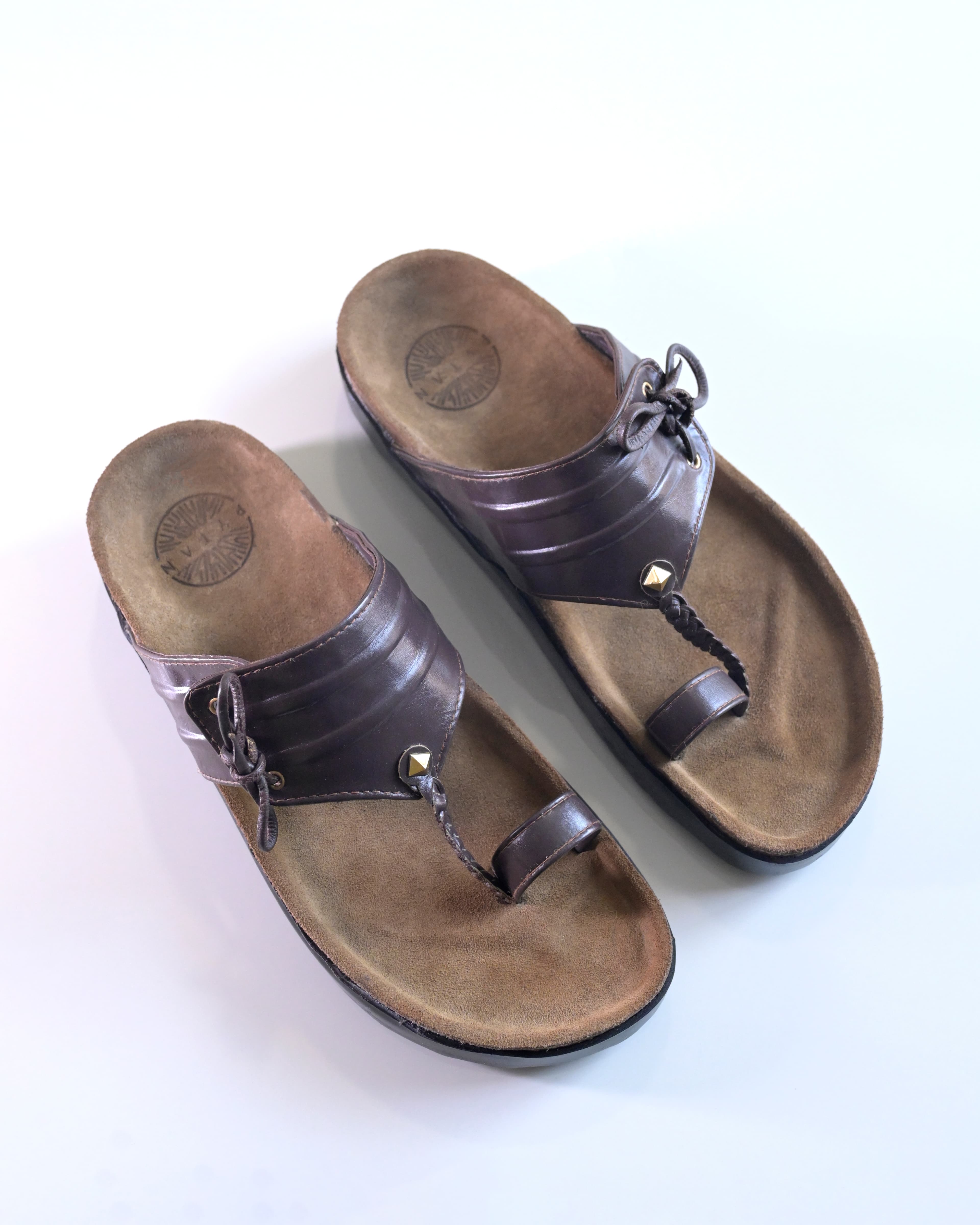 YUGA//युग/001 alternate view 2